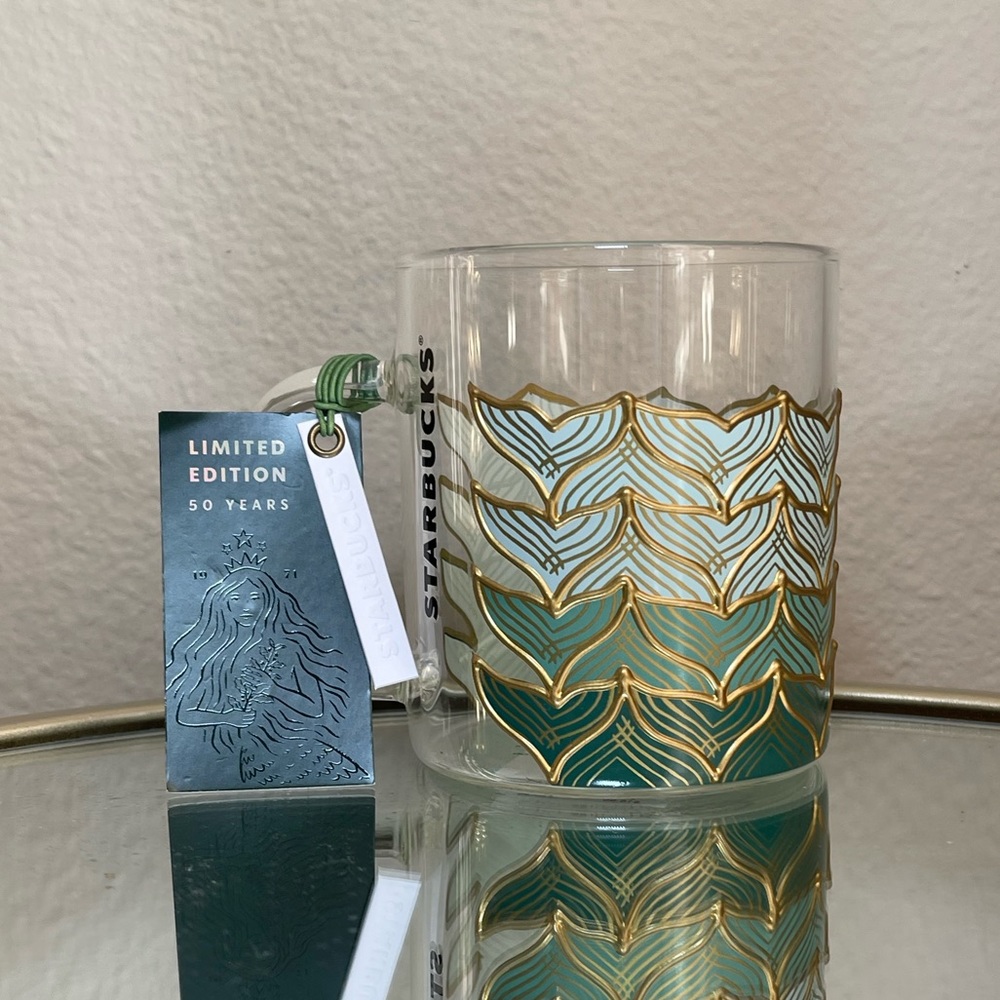 New Starbusks Mermaid Tail Glass Cup Tumbler